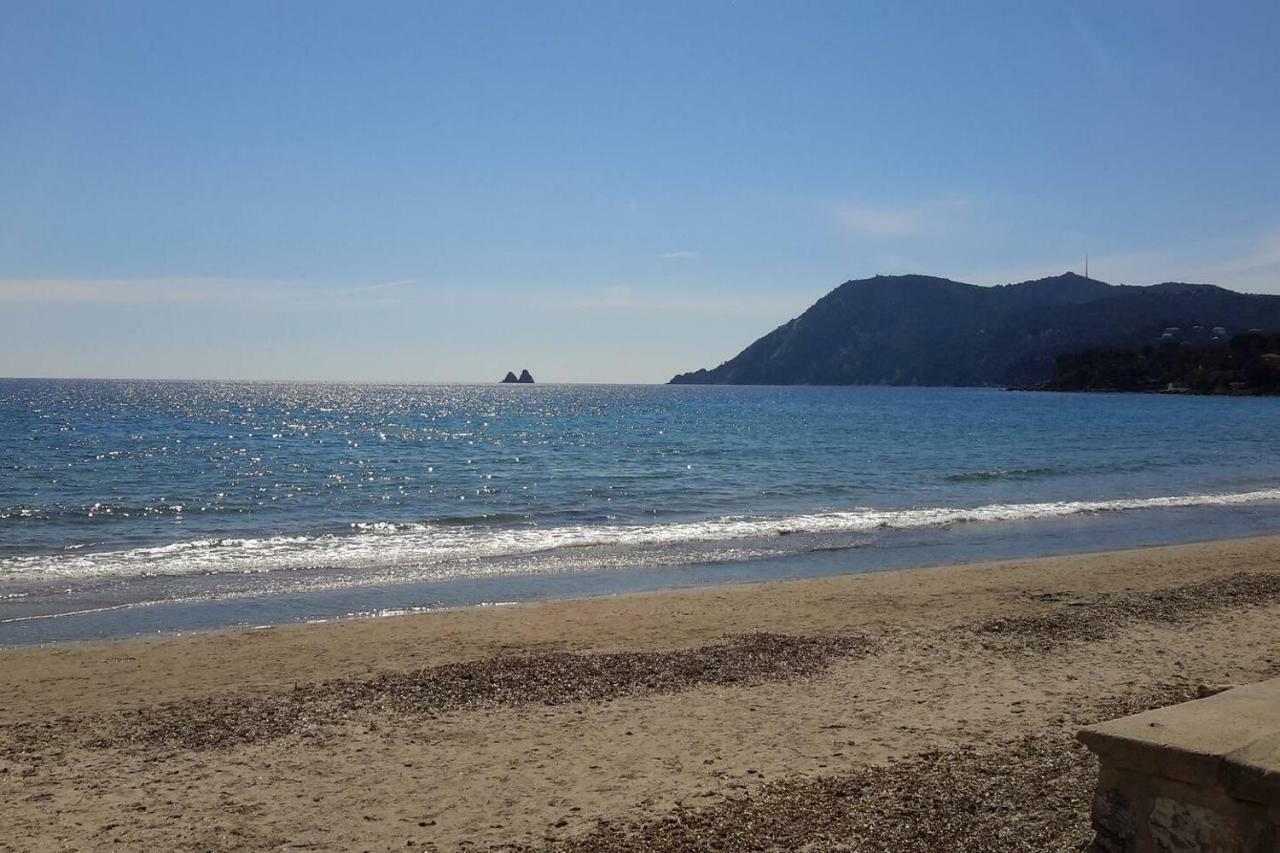 Апартаменты Tamaris Bay Ла-Сейн-сюр-Мер Экстерьер фото